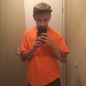 Meet your Posher, Logan